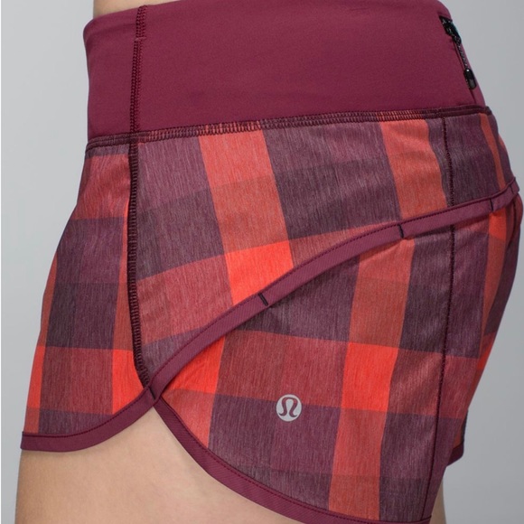 SOLD - NWT Lululemon Flaming Tomato Speed Short - Picture 3 of 9